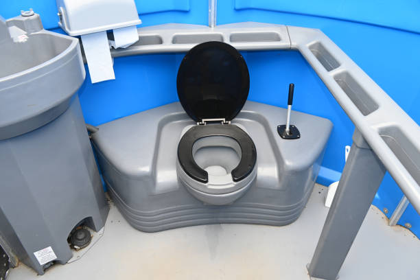 Best Construction site porta potty rental  in Willacoochee, GA